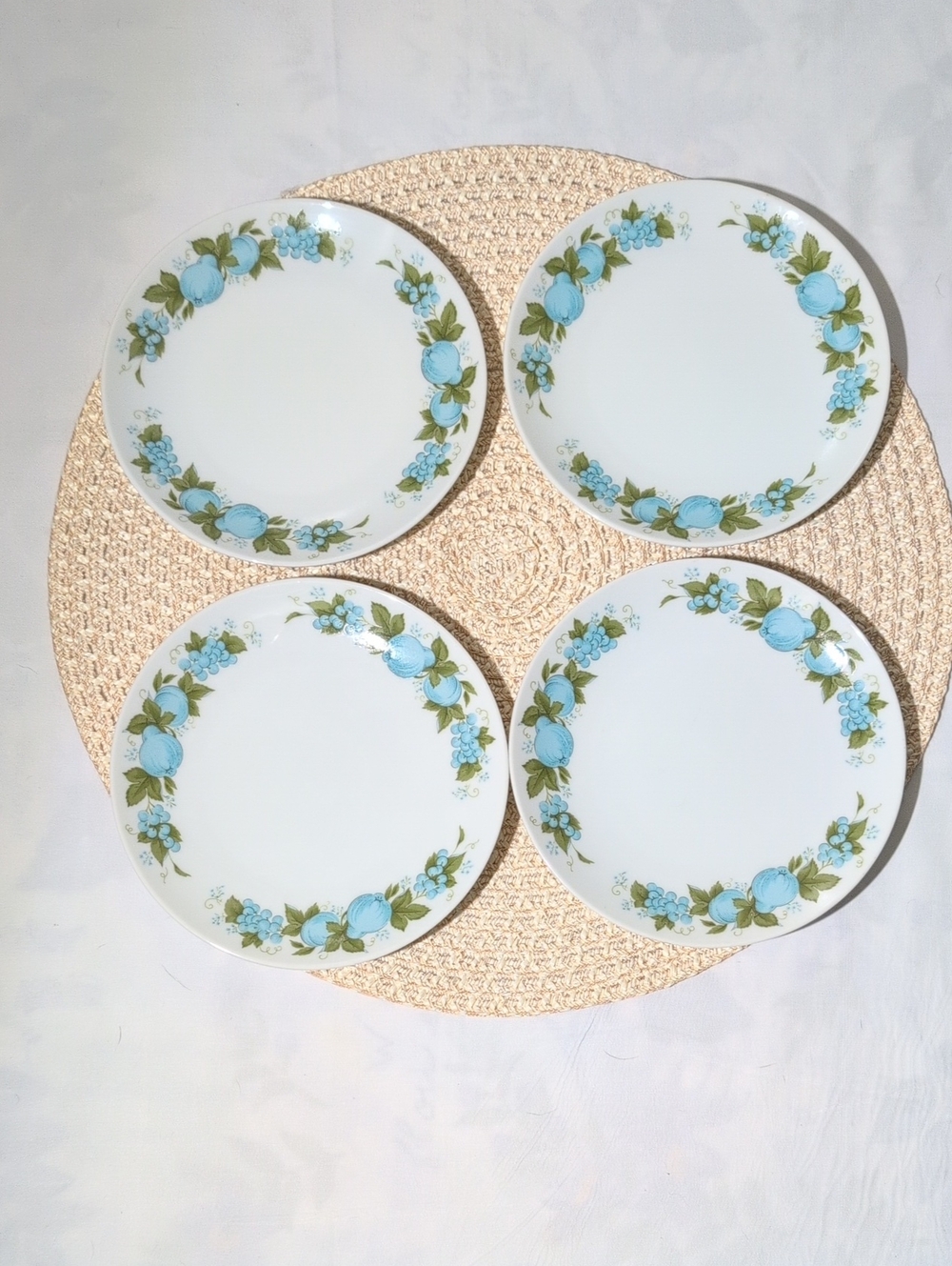 Set of 4 Vintage Noritake Blue Orchard Cook 'N Serve 6.5" Plates Japan